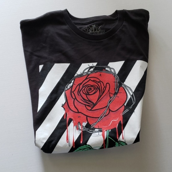 Rose with thorn shirt - Picture 3 of 4
